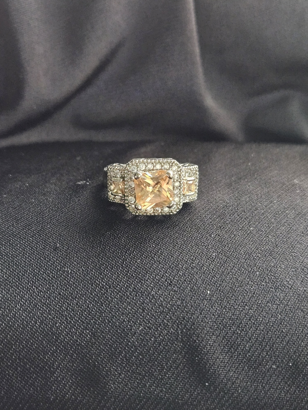 Elegant Sterling Silver Citrine Ring Size 8